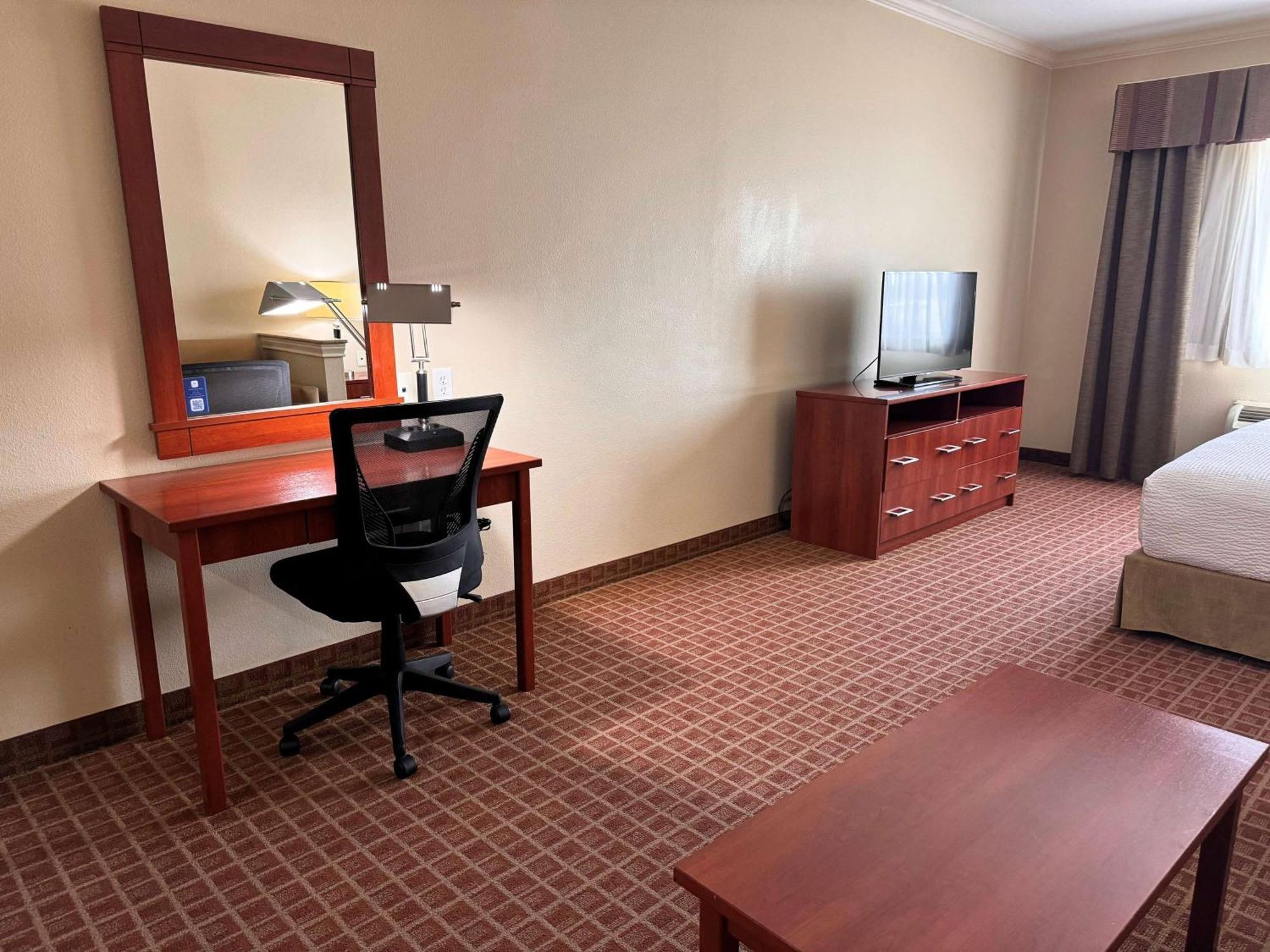 รามาดา บาย วินด์แฮม คอลเลจ สเตชั่น Hotel คอลเลจสเตชัน ภายนอก รูปภาพ
