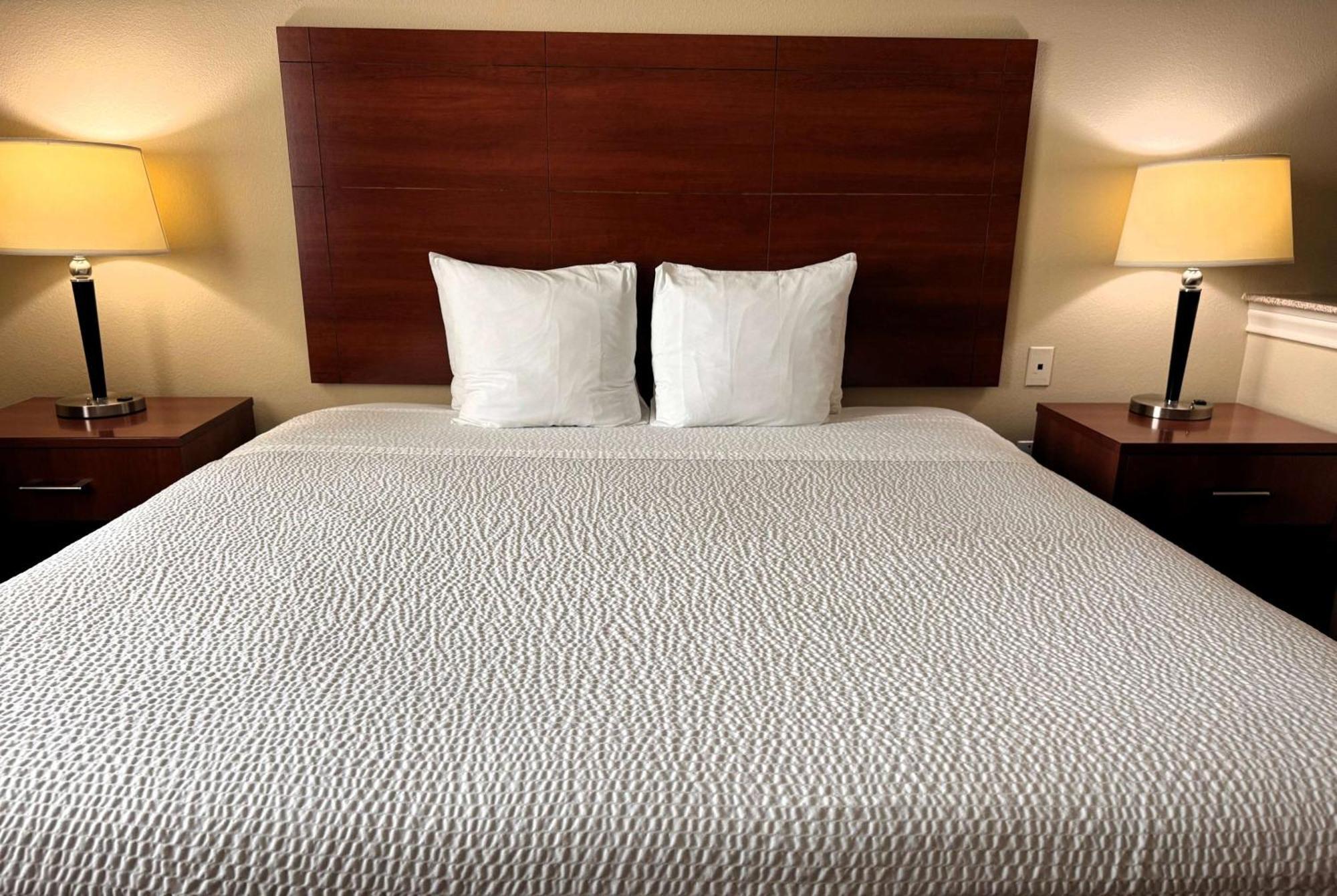 รามาดา บาย วินด์แฮม คอลเลจ สเตชั่น Hotel คอลเลจสเตชัน ภายนอก รูปภาพ