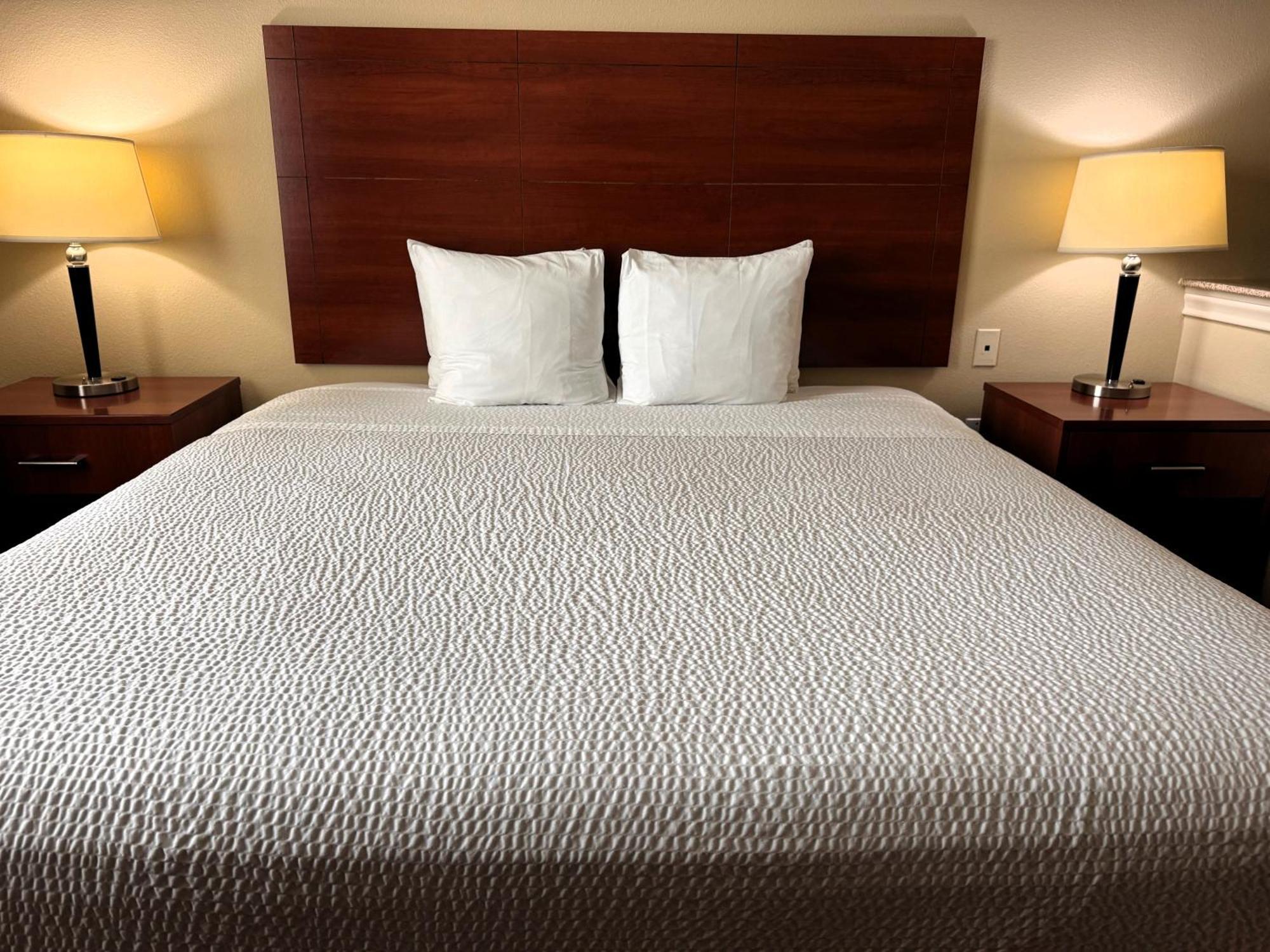 รามาดา บาย วินด์แฮม คอลเลจ สเตชั่น Hotel คอลเลจสเตชัน ภายนอก รูปภาพ