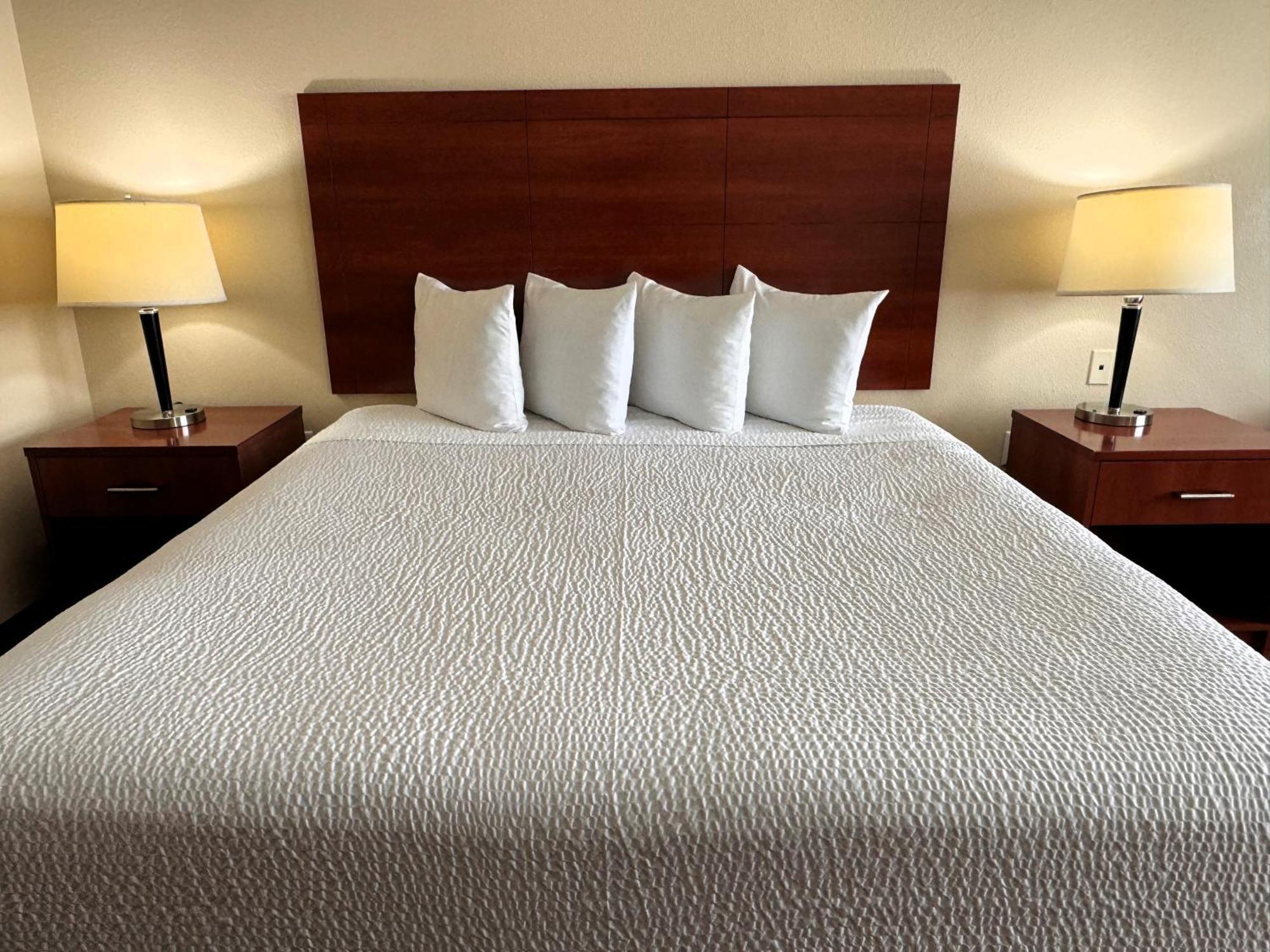 รามาดา บาย วินด์แฮม คอลเลจ สเตชั่น Hotel คอลเลจสเตชัน ภายนอก รูปภาพ